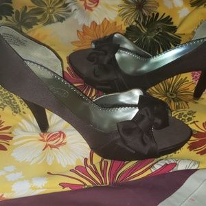 Customized brown heels